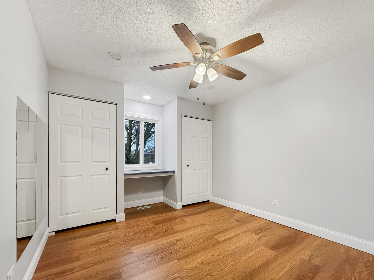 1180 Hialeah Lane, Hanover Park, IL 60133