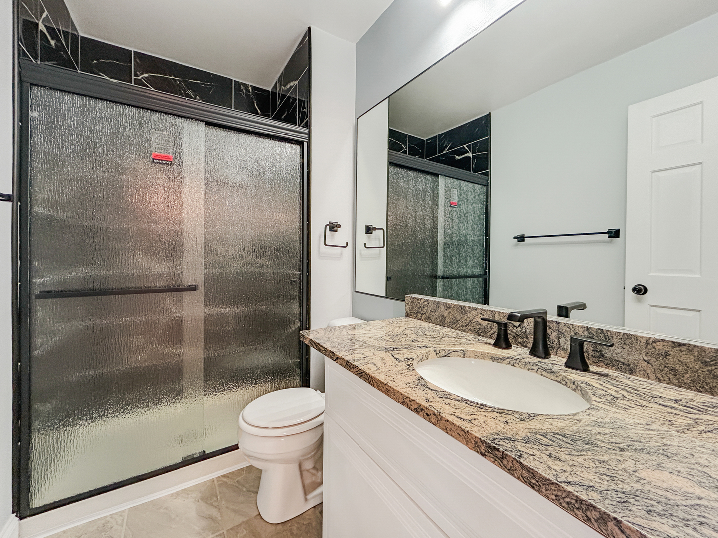 1180 Hialeah Lane, Hanover Park, IL 60133