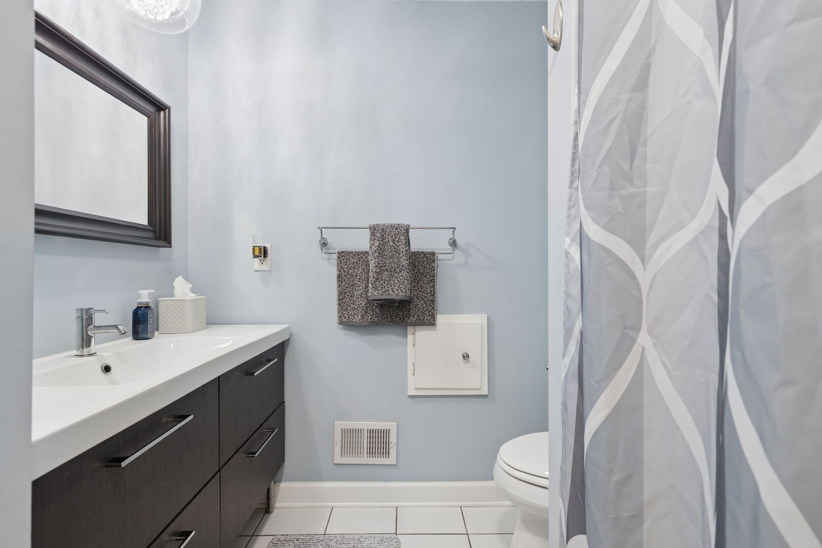 413 Buckeye Drive, Naperville, IL 60540