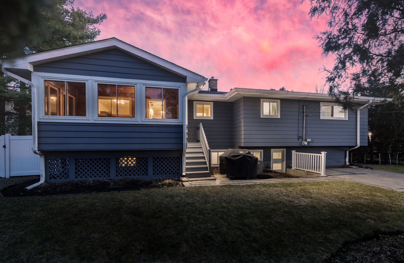 413 Buckeye Drive, Naperville, IL 60540