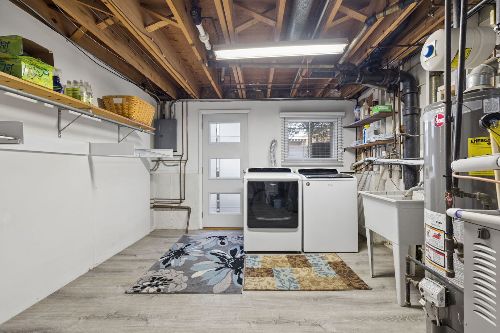 413 Buckeye Drive, Naperville, IL 60540