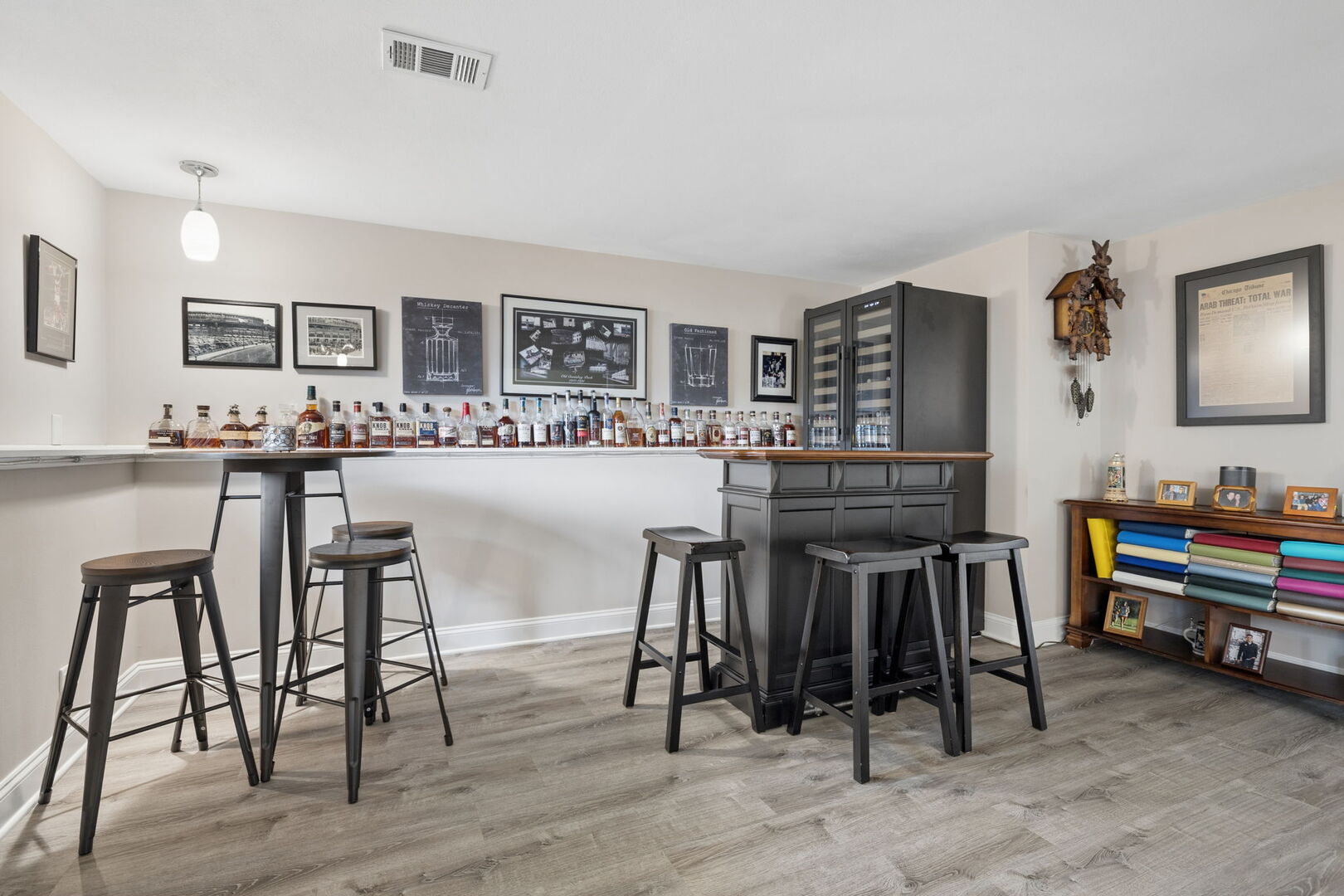 413 Buckeye Drive, Naperville, IL 60540