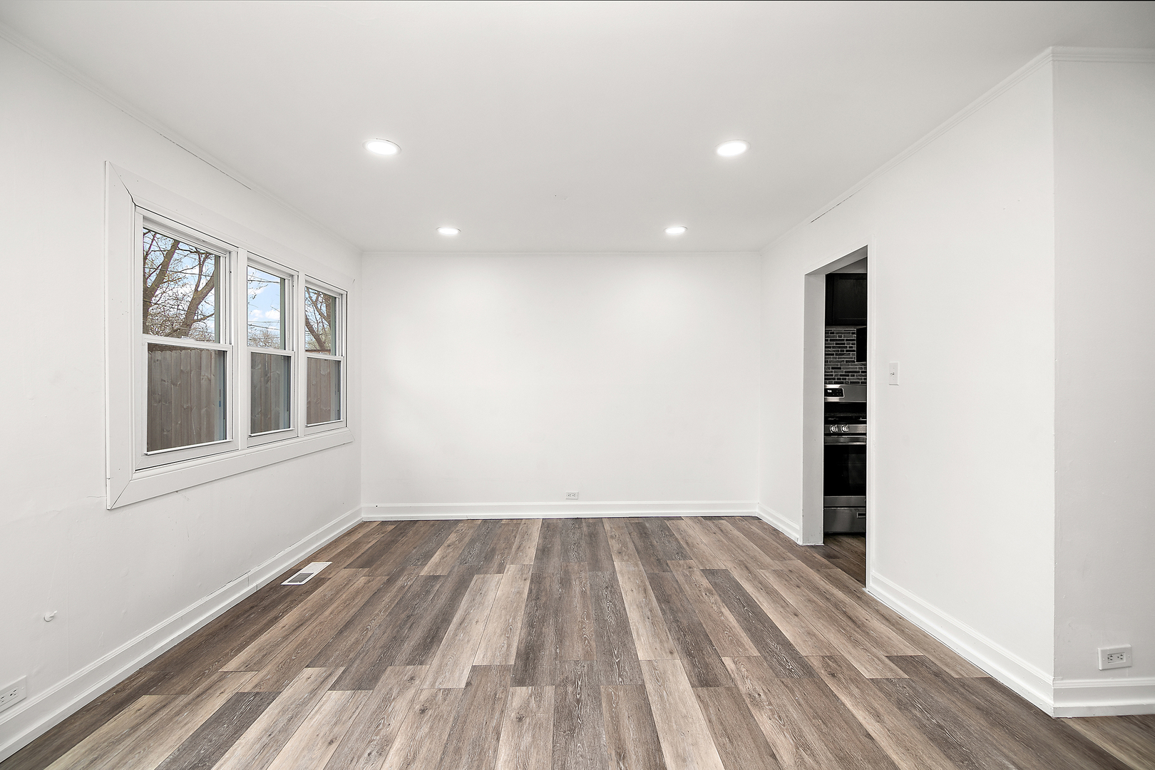 340 Sauk Trail, Park Forest, IL 60466