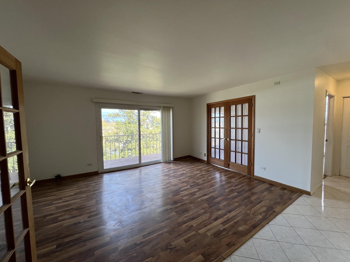 112 Mullingar Court #3C, Schaumburg, IL 60193