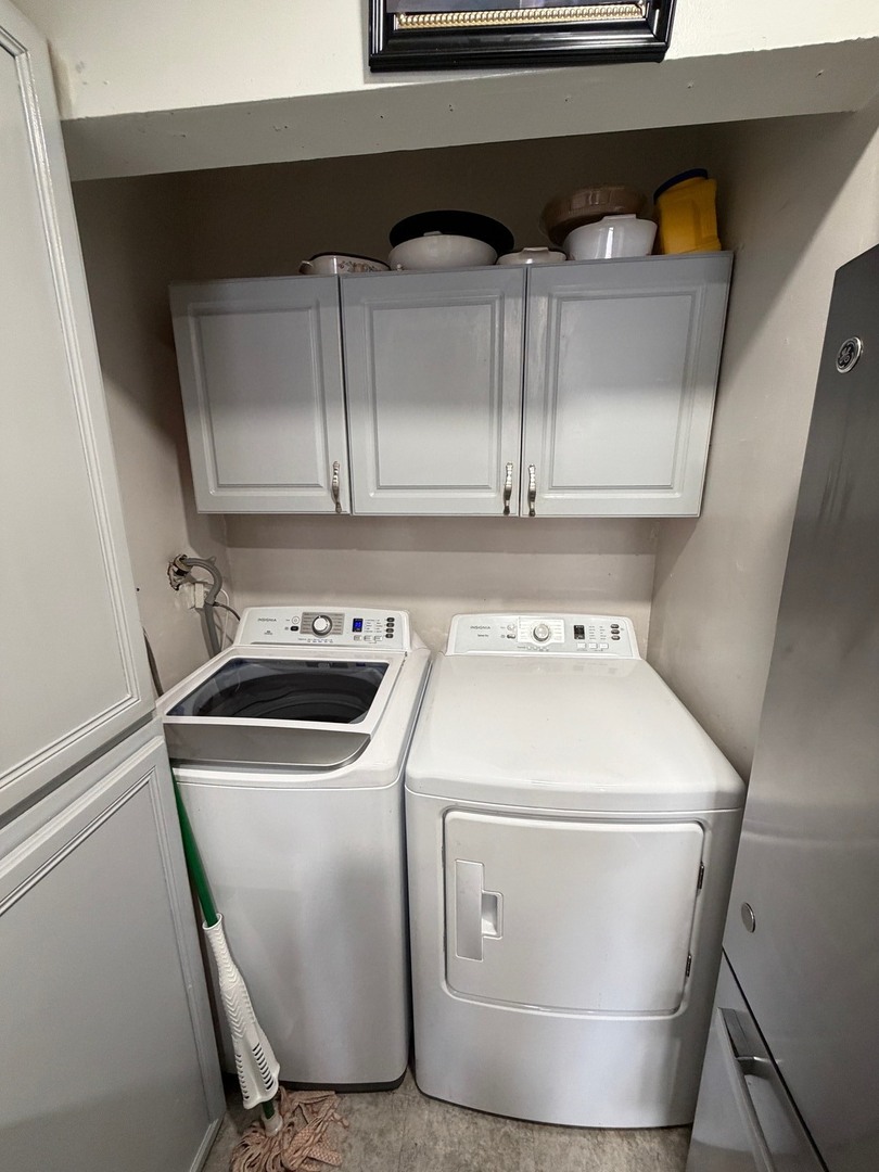 360 Meadow Court #360, Vernon Hills, IL 60061