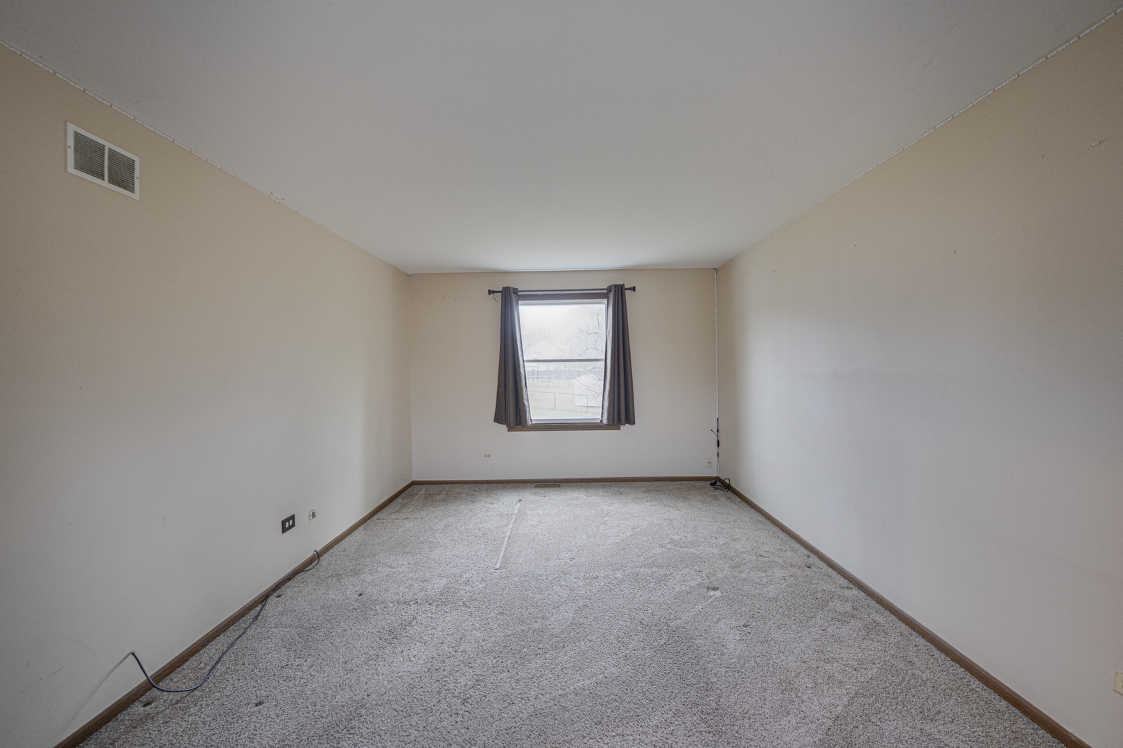 1715 Riverwood Drive, Algonquin, IL 60102