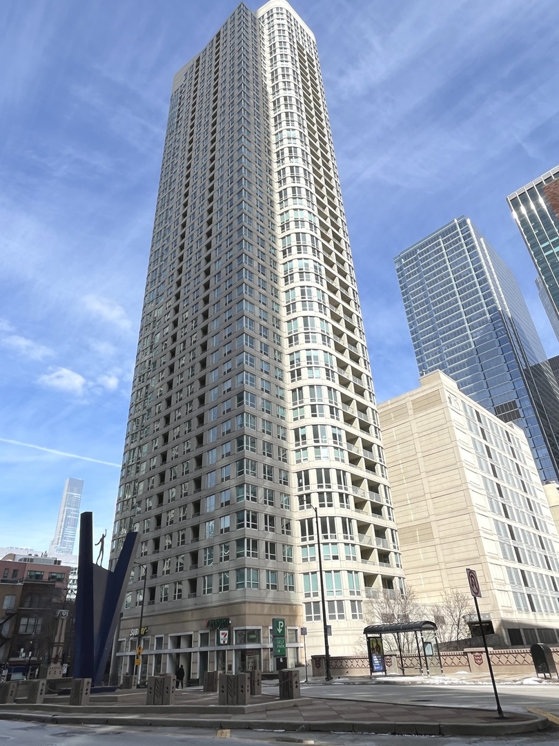 345 N Lasalle Drive #3109, Chicago, IL 60654