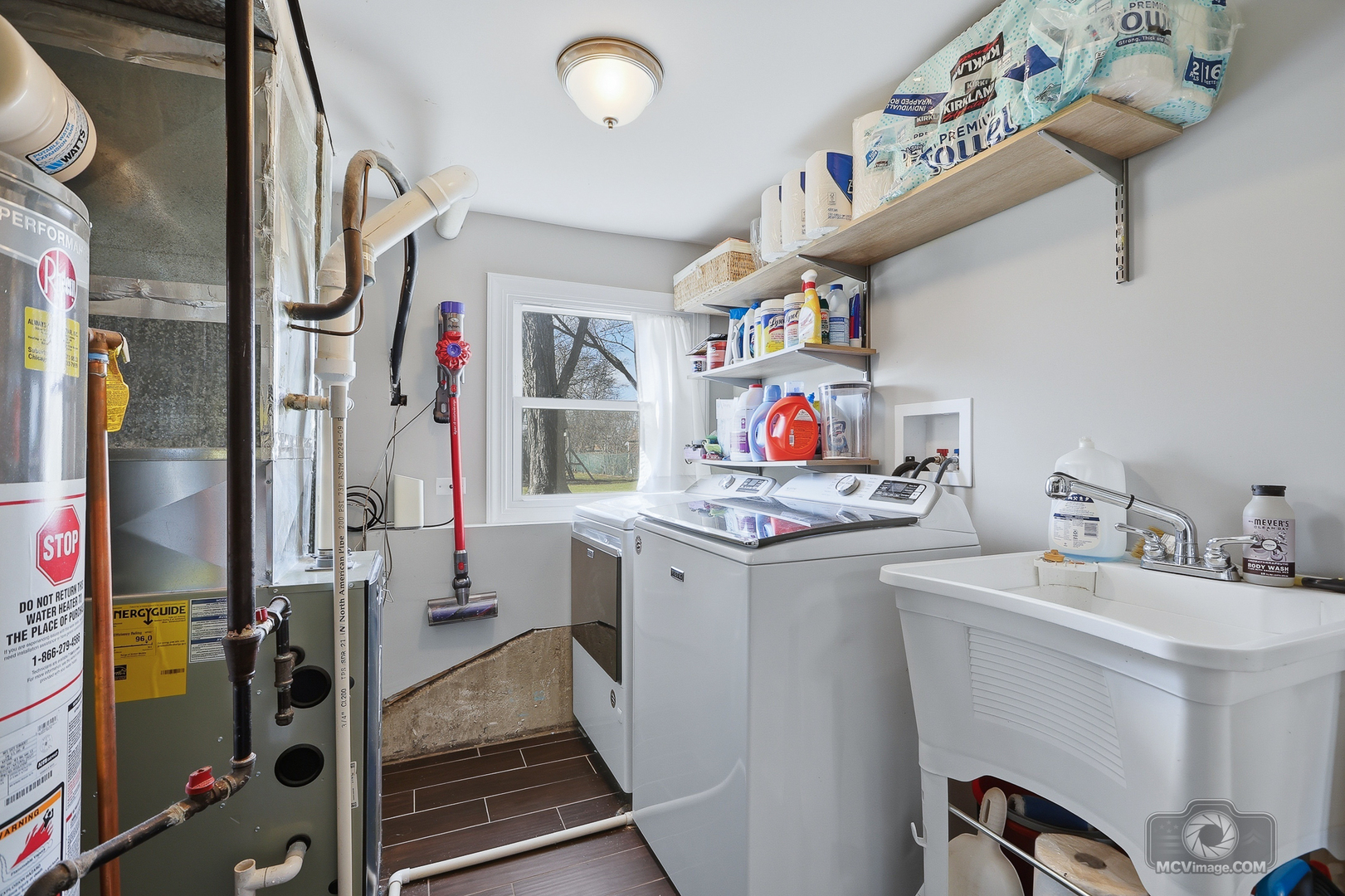 16240 Debra Drive, Oak Forest, IL 60452