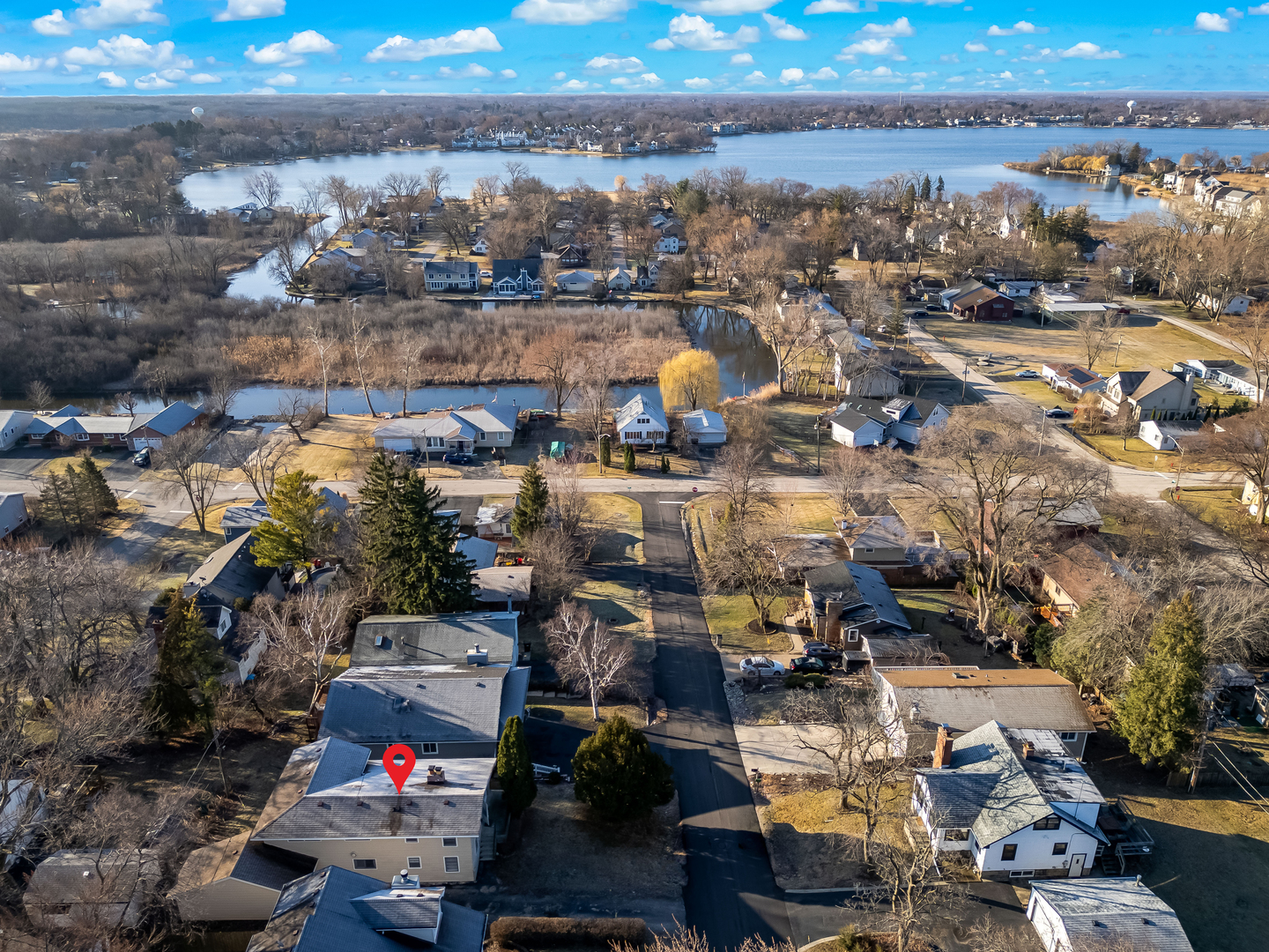 1112 Adams Avenue, Wauconda, IL 60084