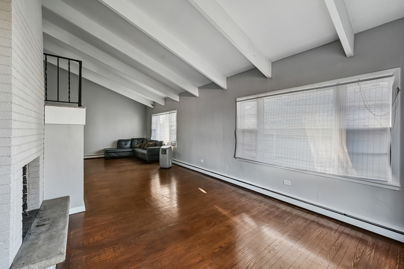 1112 Adams Avenue, Wauconda, IL 60084