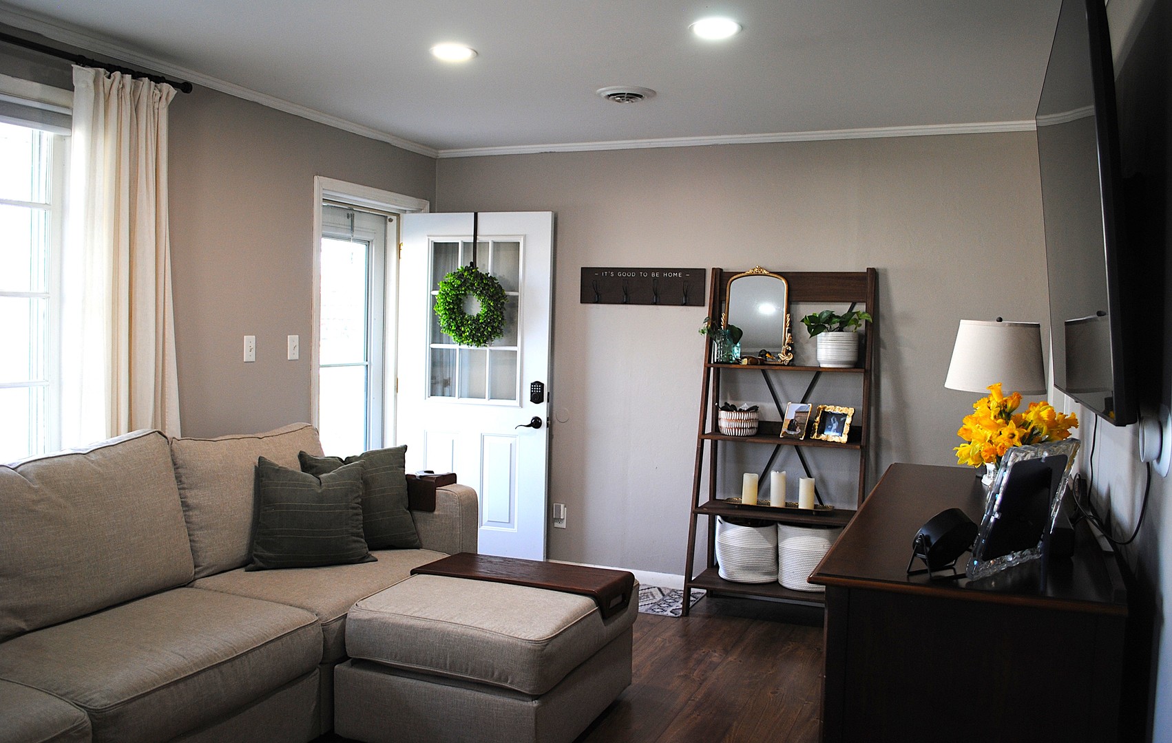 103 N Jefferson Street, Flanagan, IL 61740