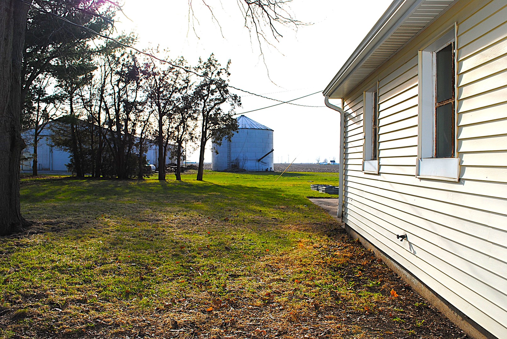 103 N Jefferson Street, Flanagan, IL 61740