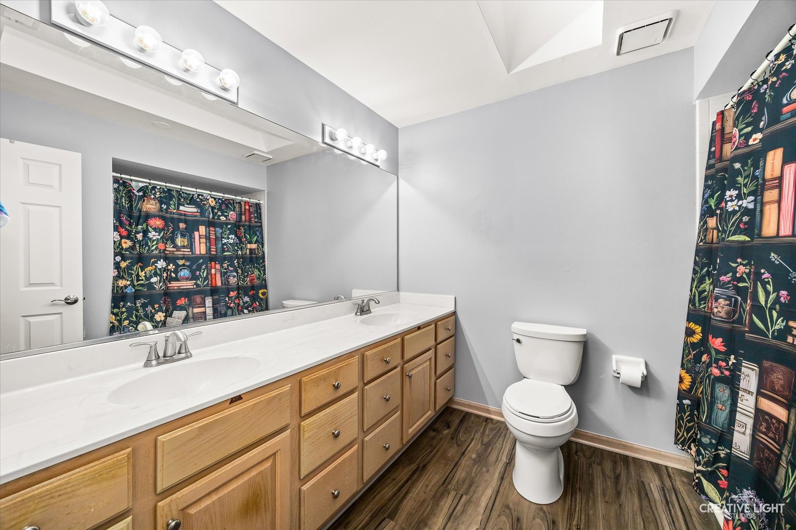 469 S Jefferson Street #469, Batavia, IL 60510