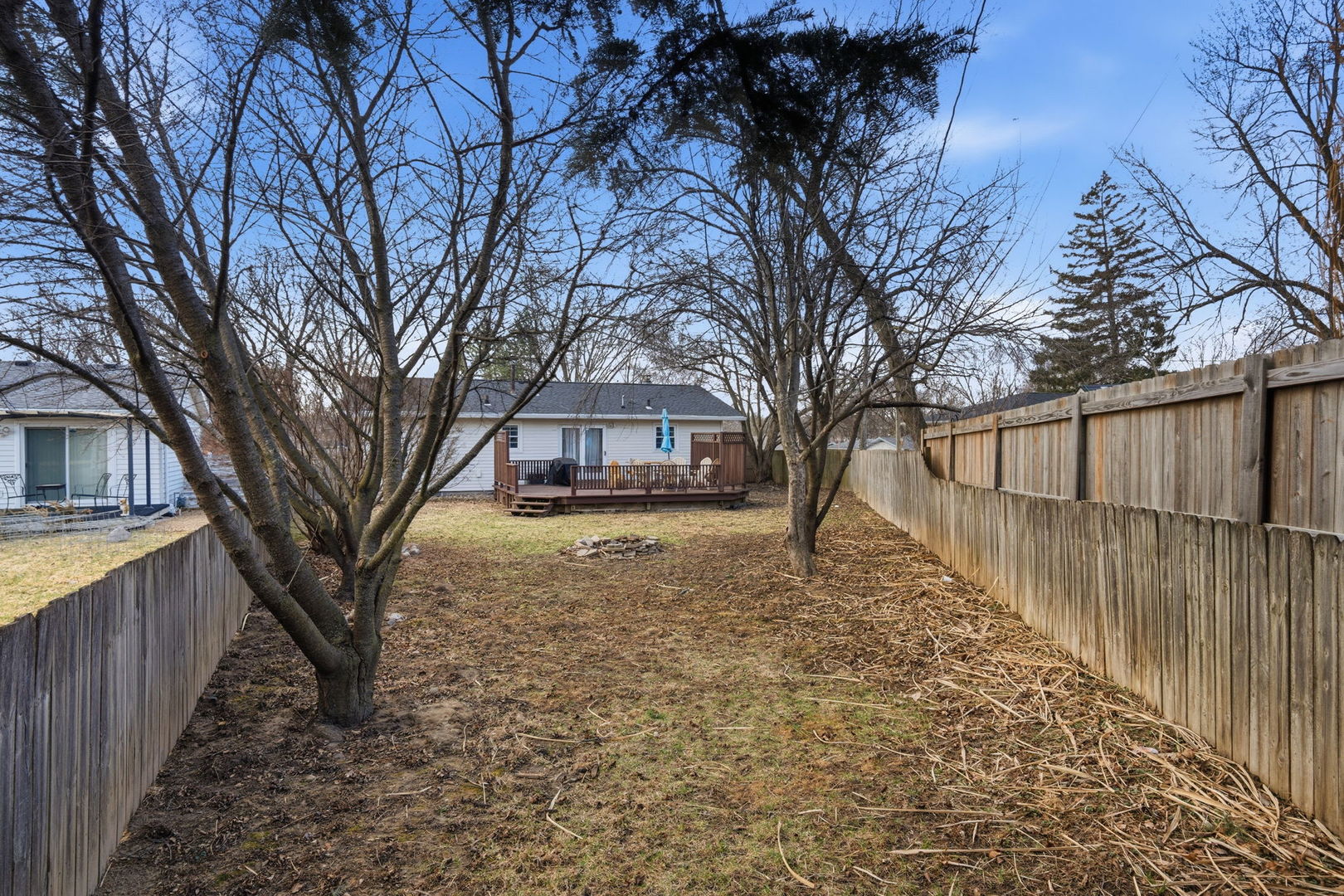 1006 Hillside Drive, Bettendorf, IA 52722