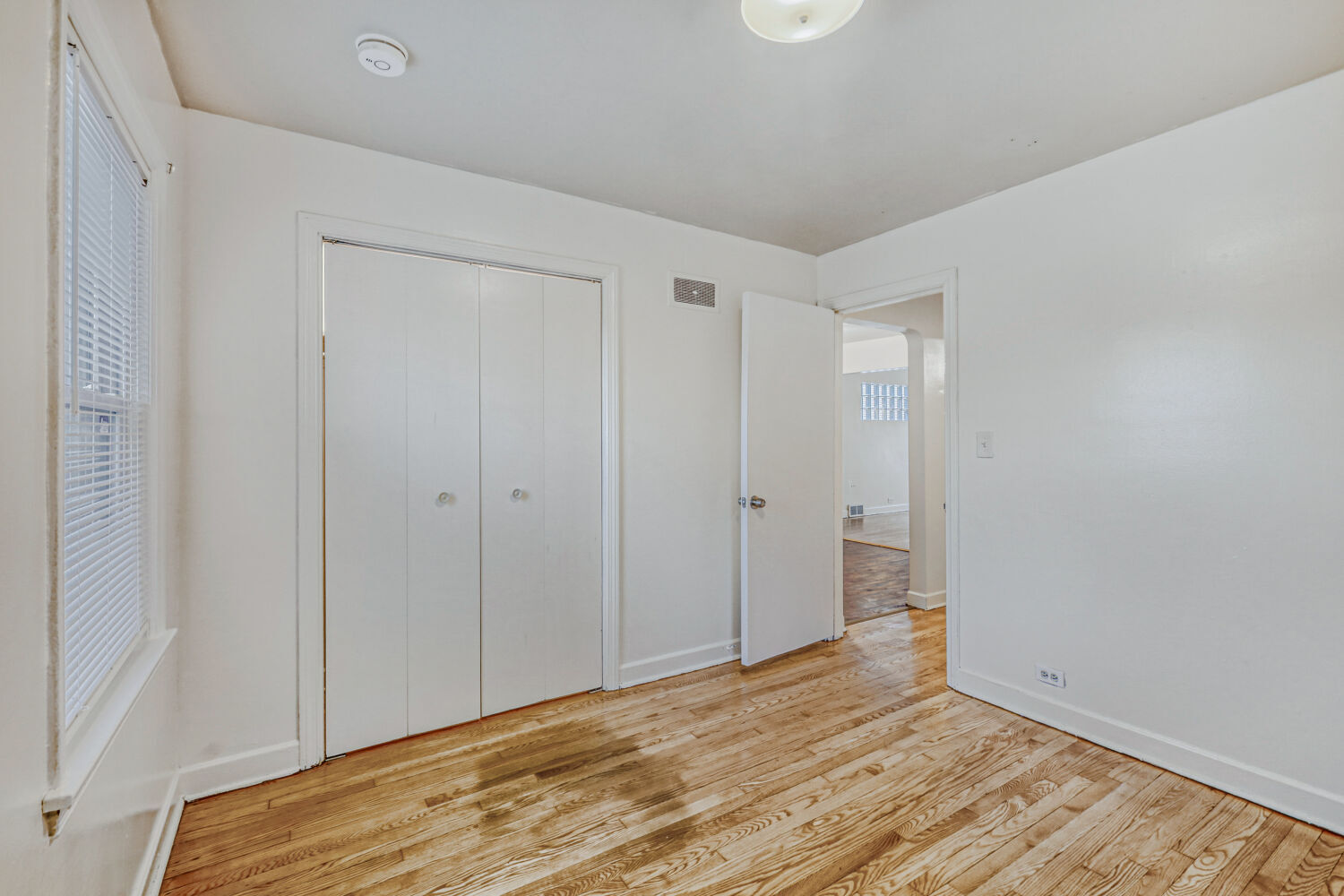 3317 Jackson Street, Bellwood, IL 60104