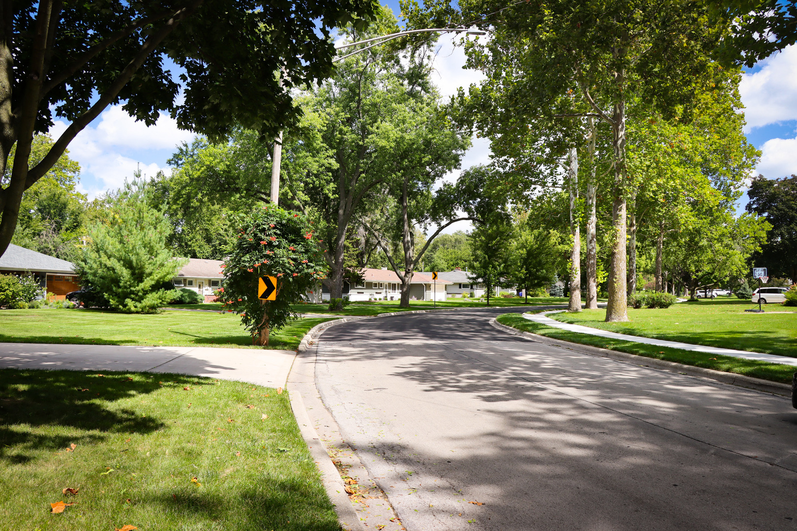 1920 N Washington Street, Wheaton, IL 60187