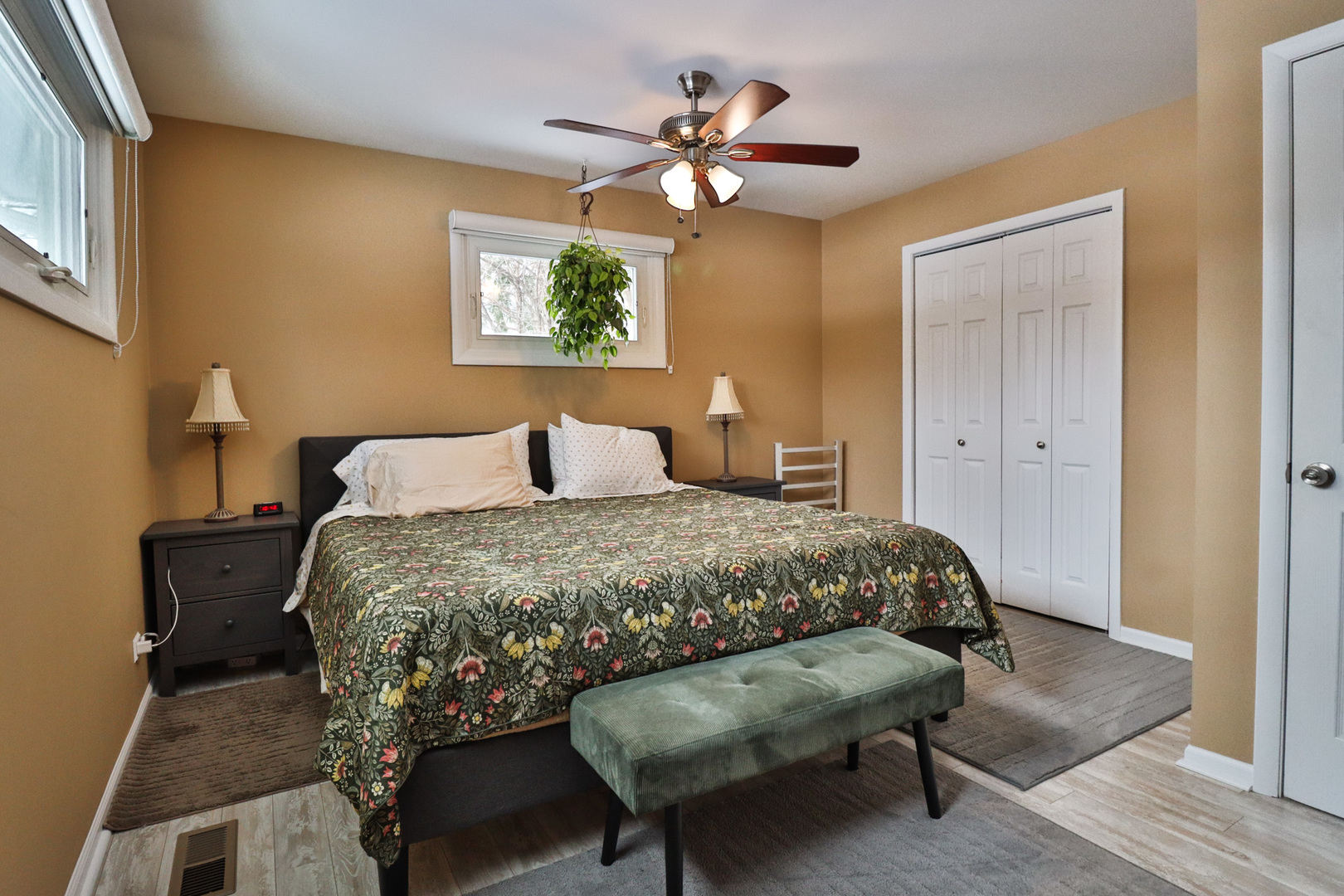 1920 N Washington Street, Wheaton, IL 60187