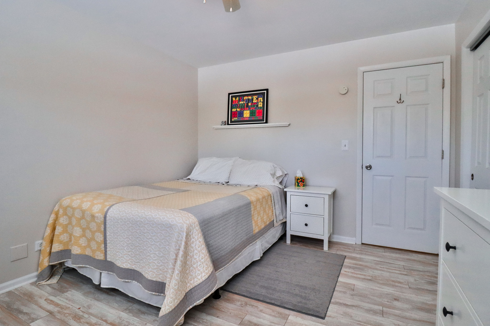 1920 N Washington Street, Wheaton, IL 60187