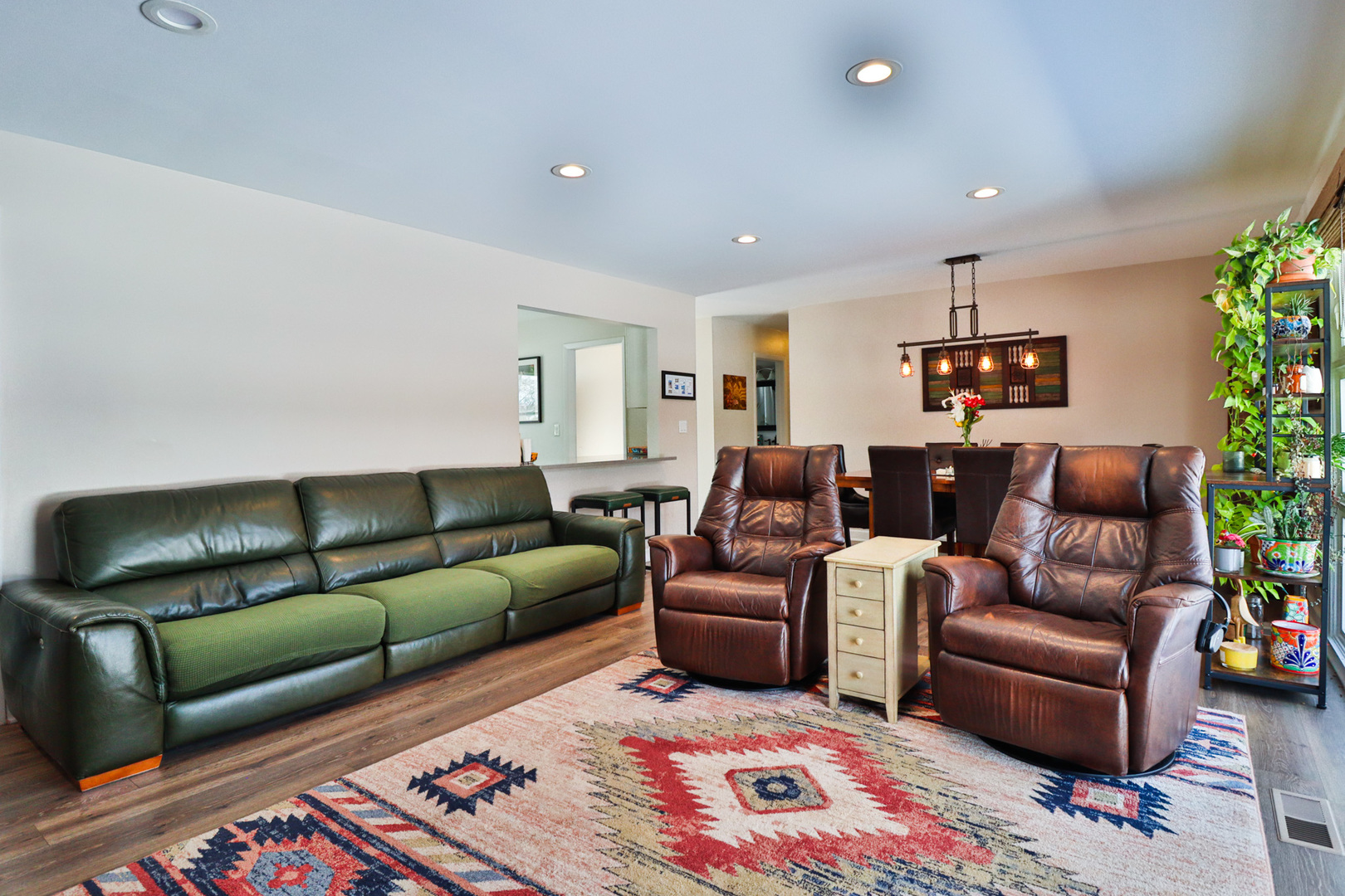 1920 N Washington Street, Wheaton, IL 60187