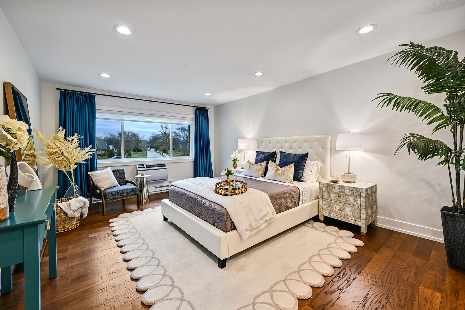 360 Claymoor Road #3G, Hinsdale, IL 60521