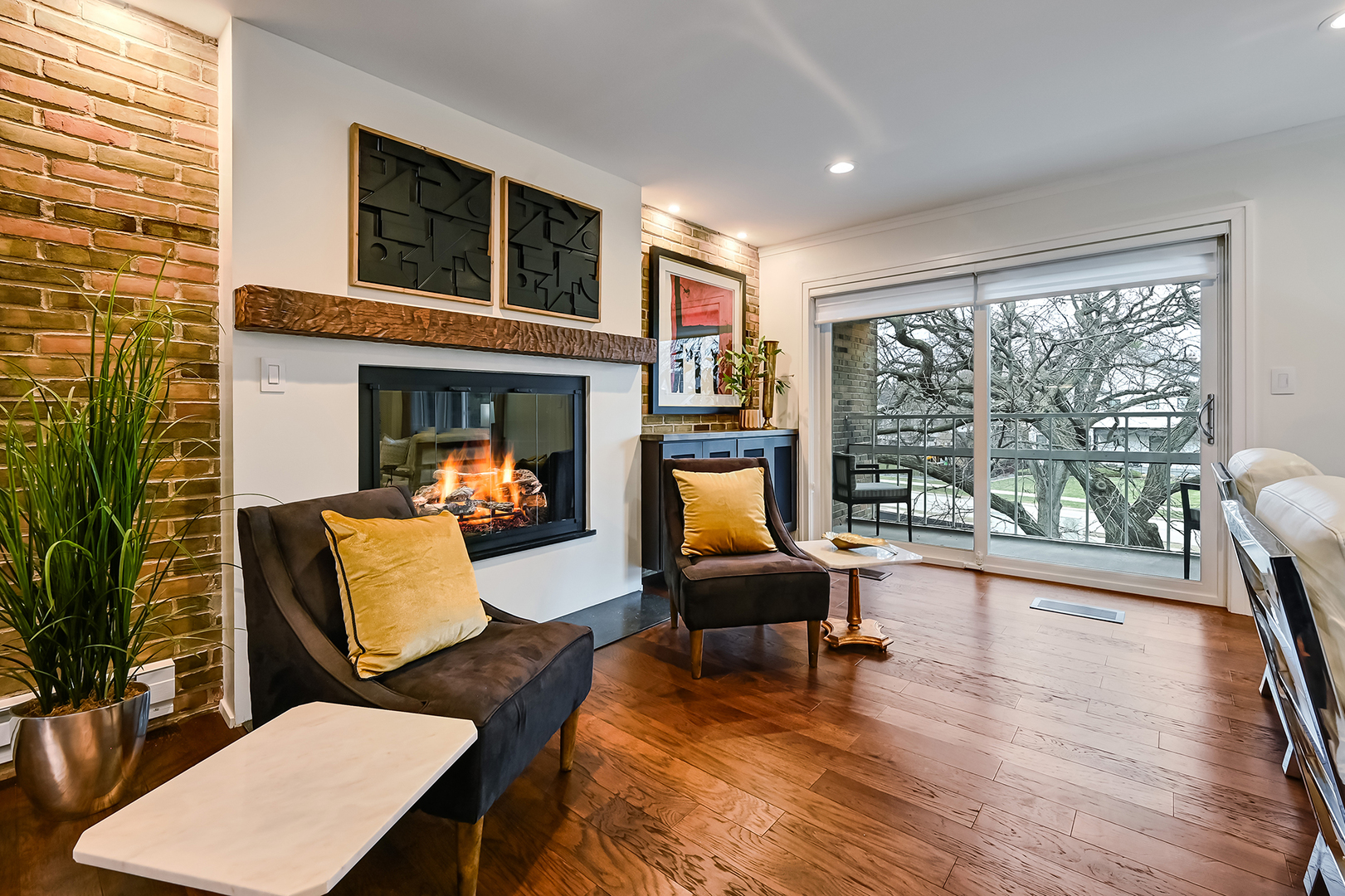 360 Claymoor Road #3G, Hinsdale, IL 60521