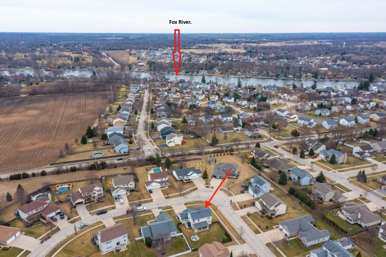 3115 Almond Lane, McHenry, IL 60051