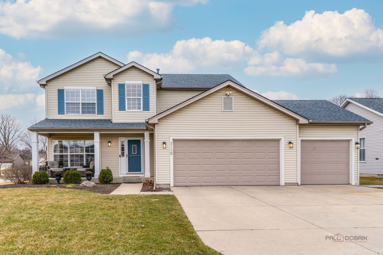3115 Almond Lane, McHenry, IL 60051