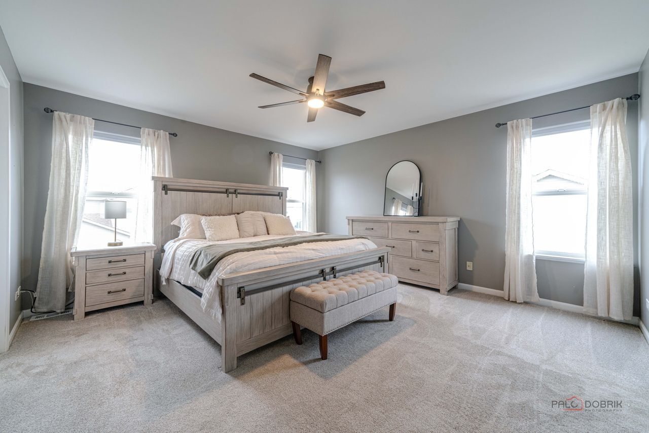 3115 Almond Lane, McHenry, IL 60051