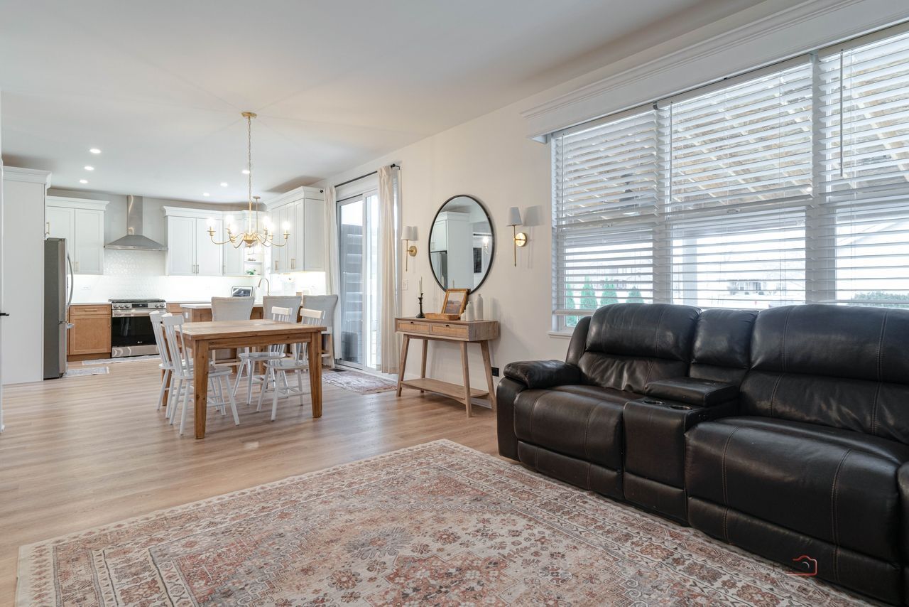 3115 Almond Lane, McHenry, IL 60051