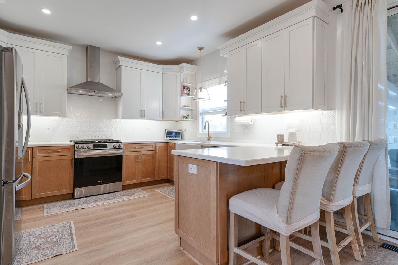 3115 Almond Lane, McHenry, IL 60051