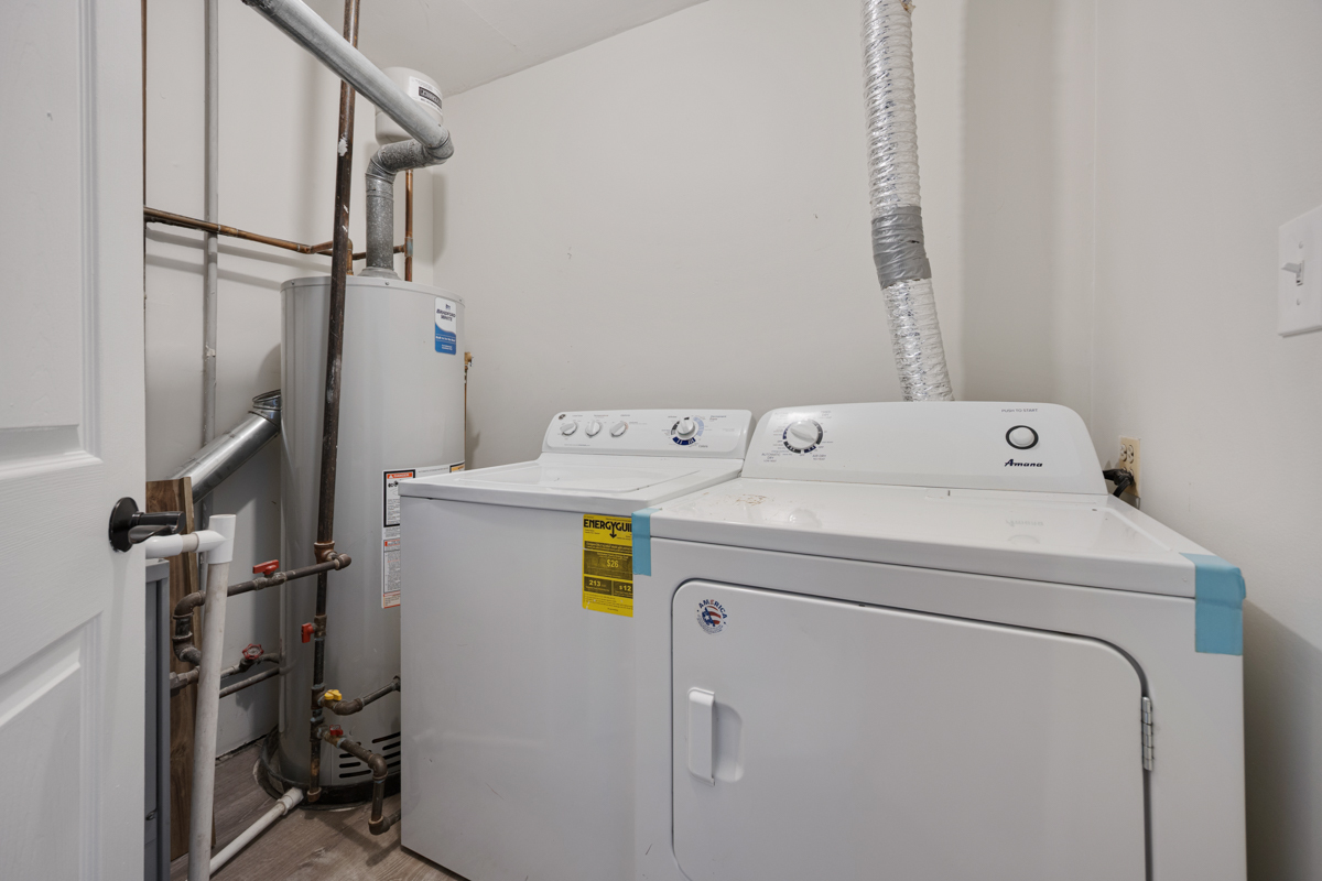 527 E Shag Bark Lane #A, Streamwood, IL 60107