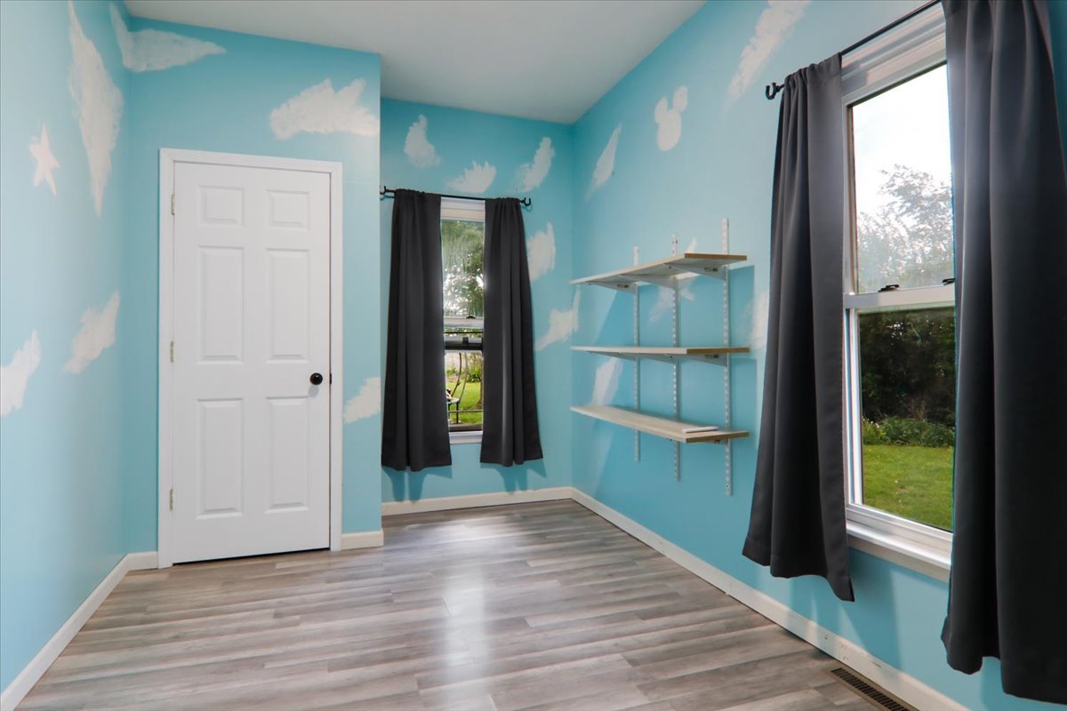 33329 Olympia Road, Minier, IL 61759