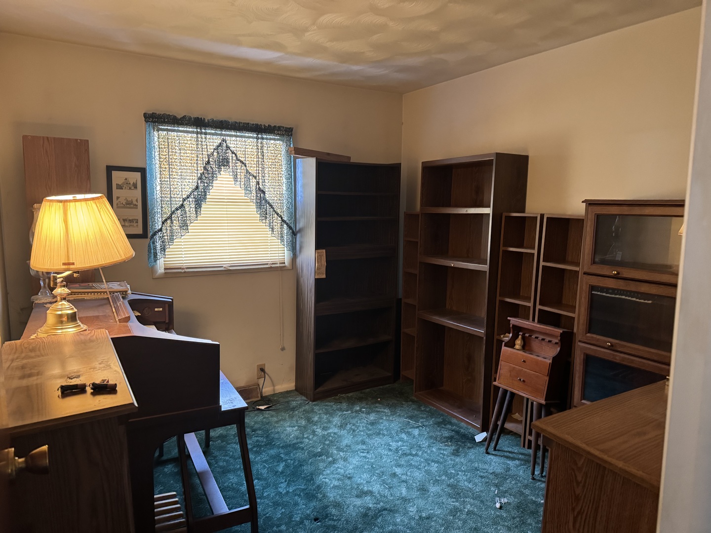 100 Hazelwood Drive, Wyanet, IL 61379