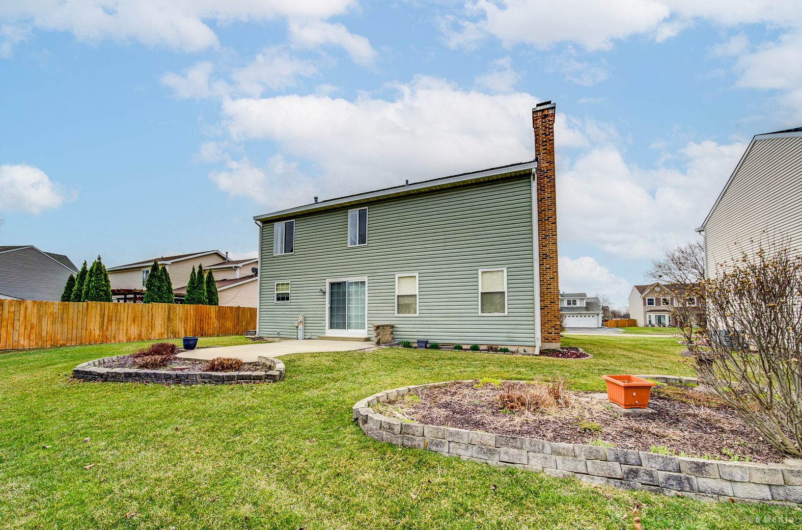 1840 Windmill Drive, Hanover Park, IL 60133