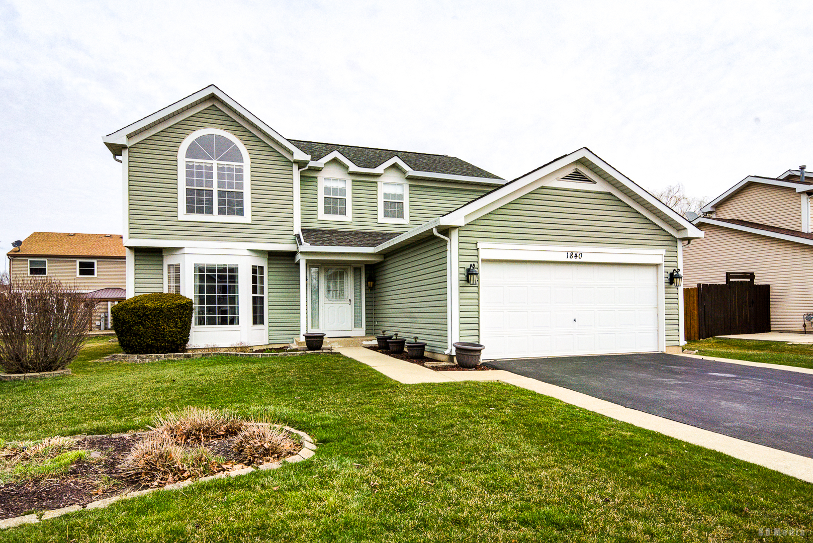 1840 Windmill Drive, Hanover Park, IL 60133