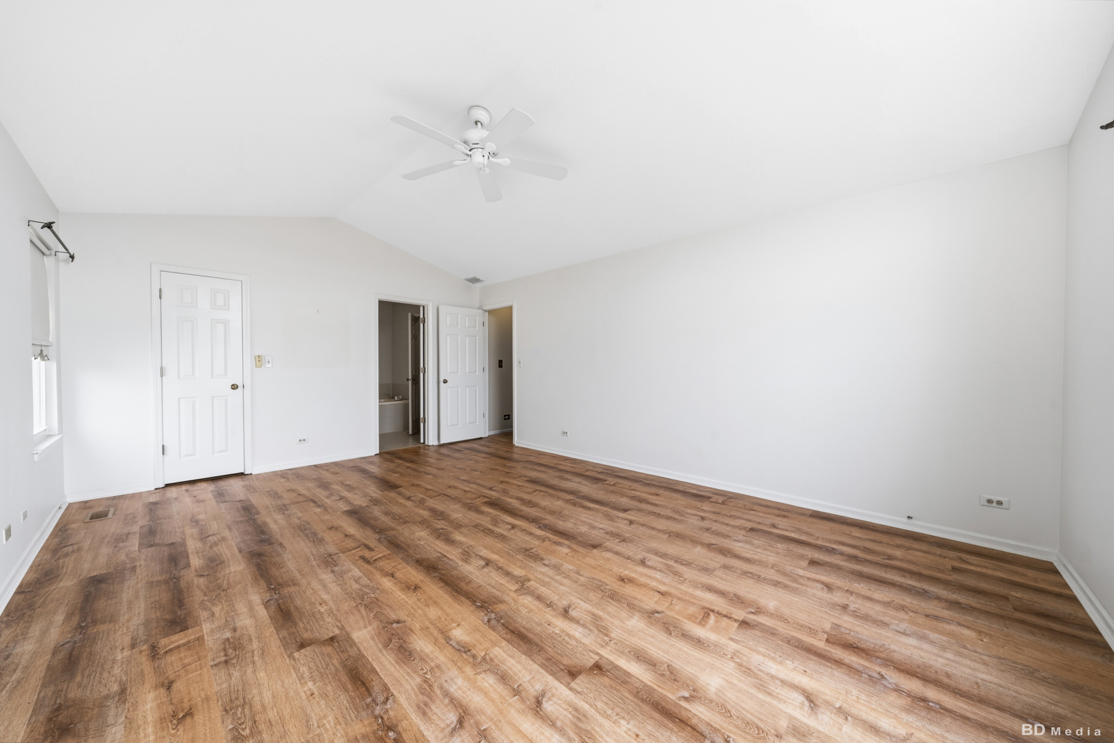 1840 Windmill Drive, Hanover Park, IL 60133