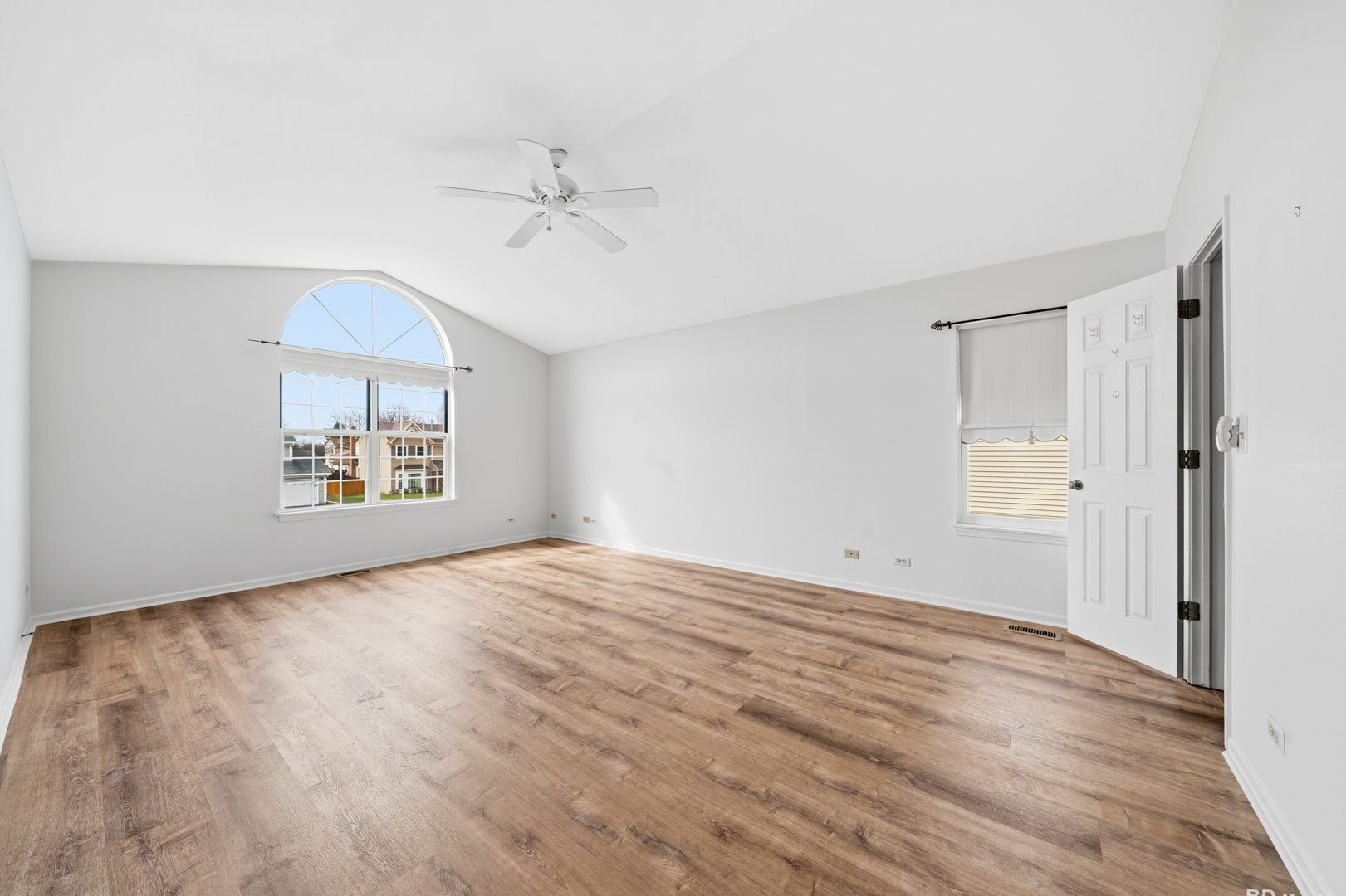 1840 Windmill Drive, Hanover Park, IL 60133