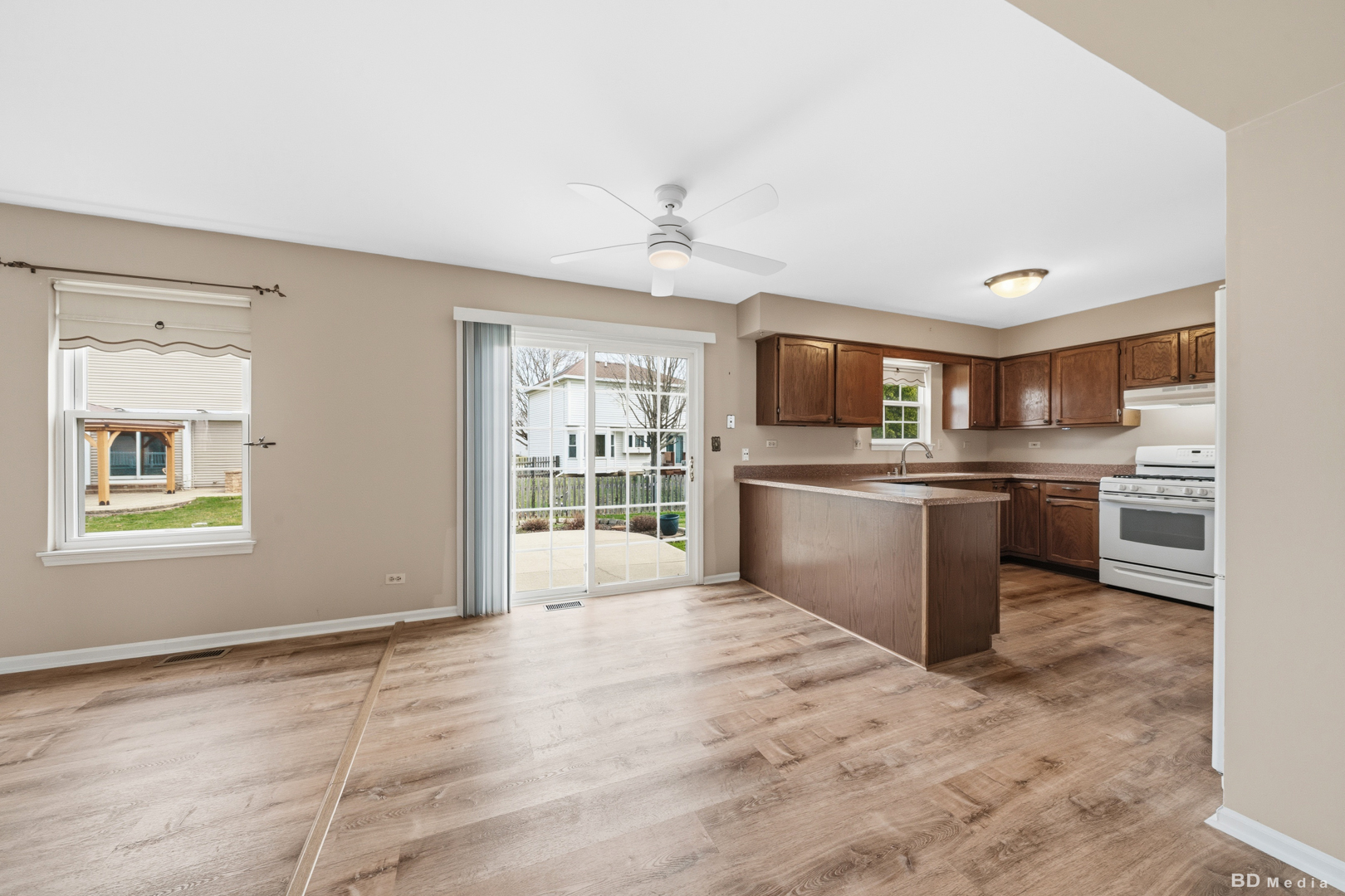 1840 Windmill Drive, Hanover Park, IL 60133