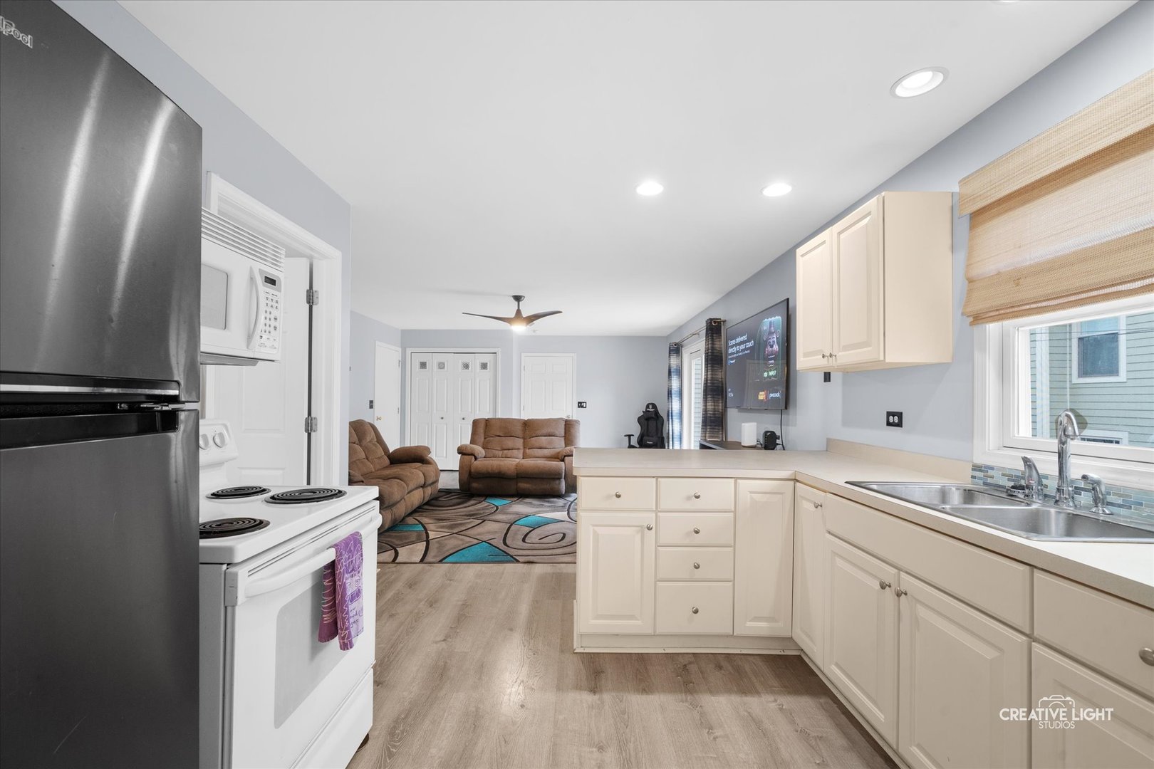 4217 Elm Street, Downers Grove, IL 60515