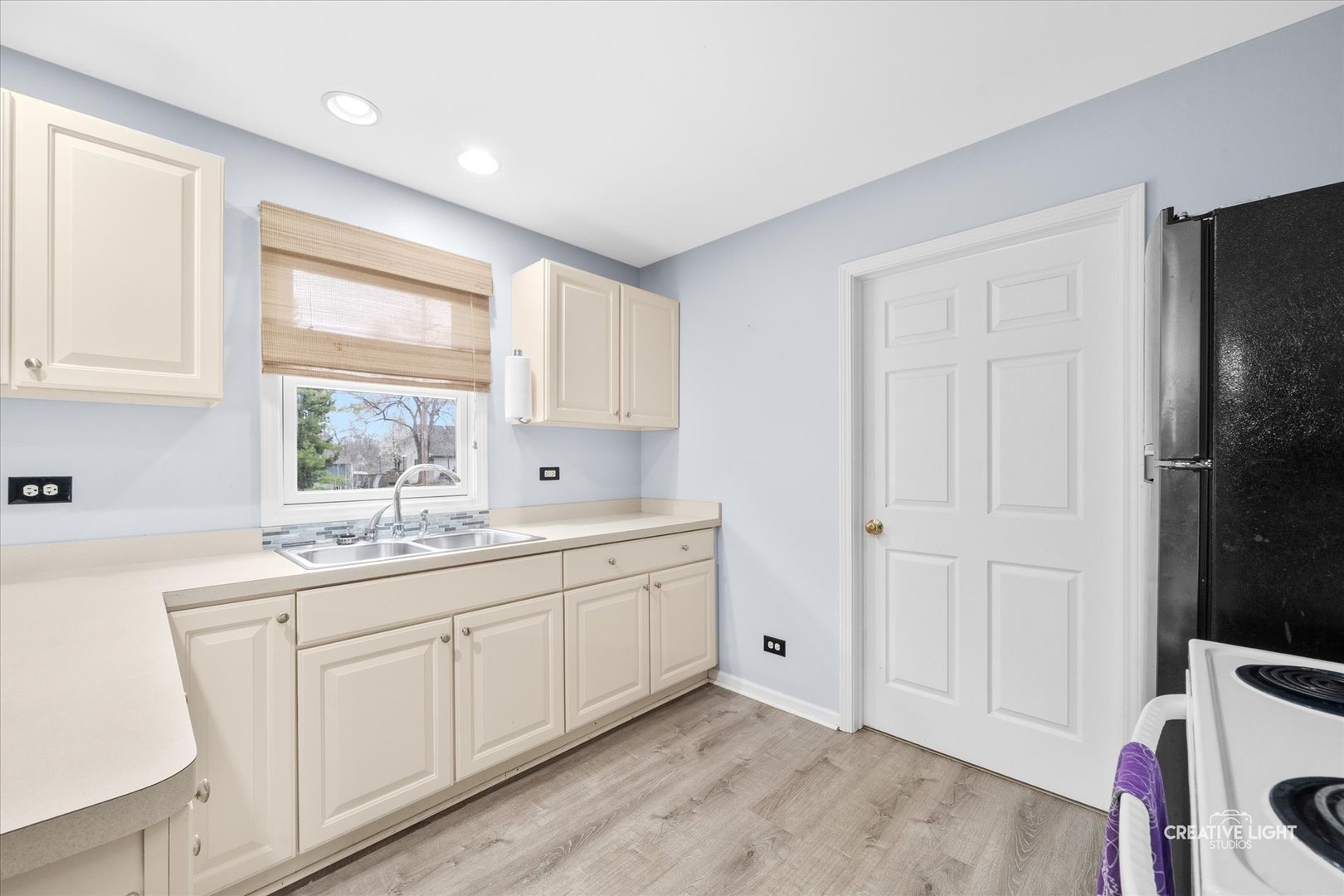 4217 Elm Street, Downers Grove, IL 60515