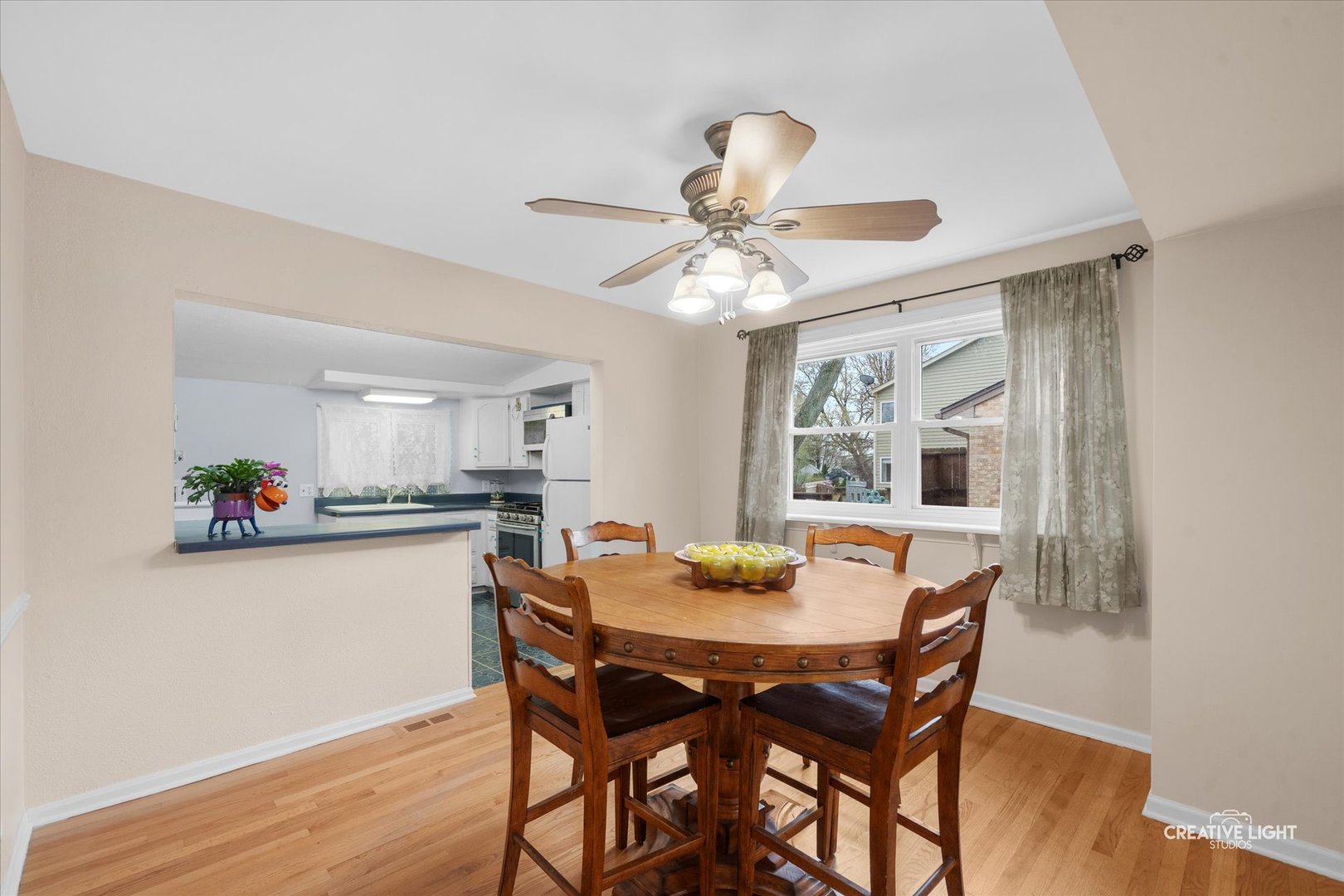 4217 Elm Street, Downers Grove, IL 60515