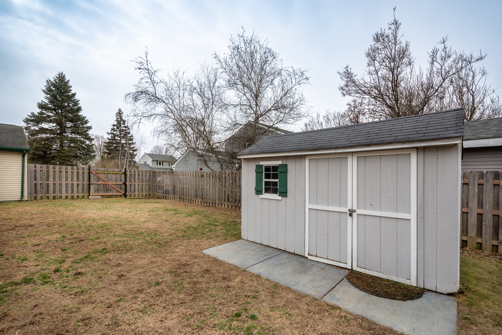 914 Wembley Drive, Island Lake, IL 60042