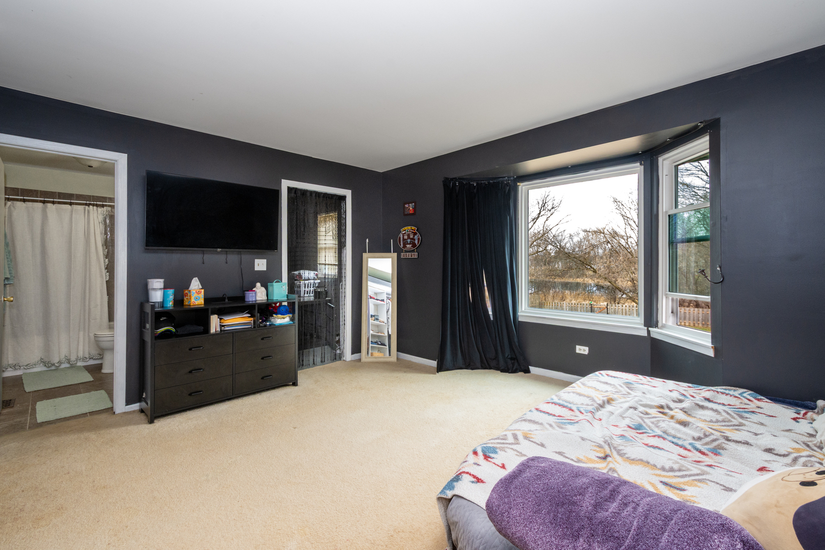 914 Wembley Drive, Island Lake, IL 60042