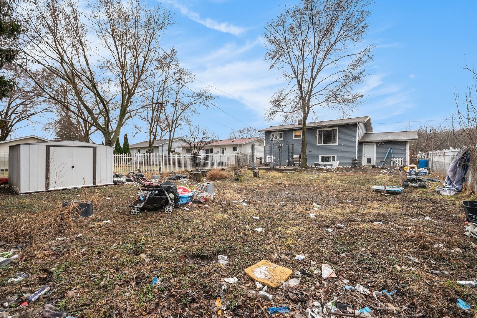 1241 S Elmwood Avenue, Waukegan, IL 60085