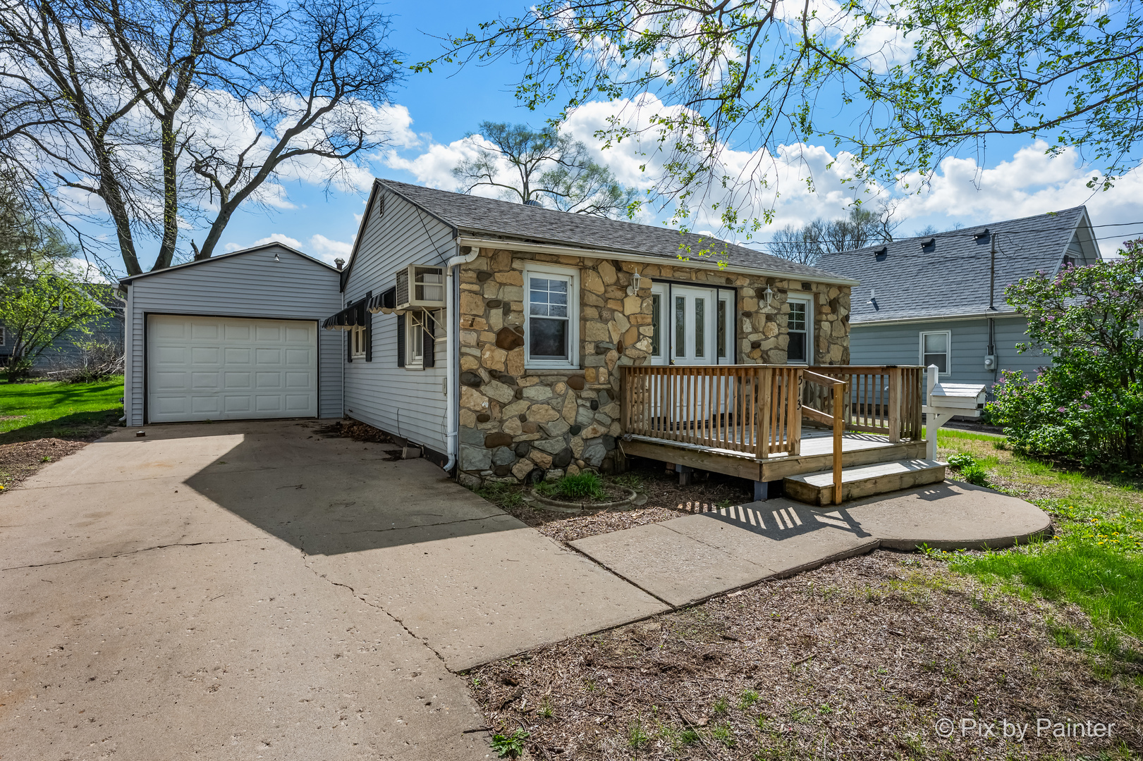 513 W 7th Street, Rock Falls, IL 61071