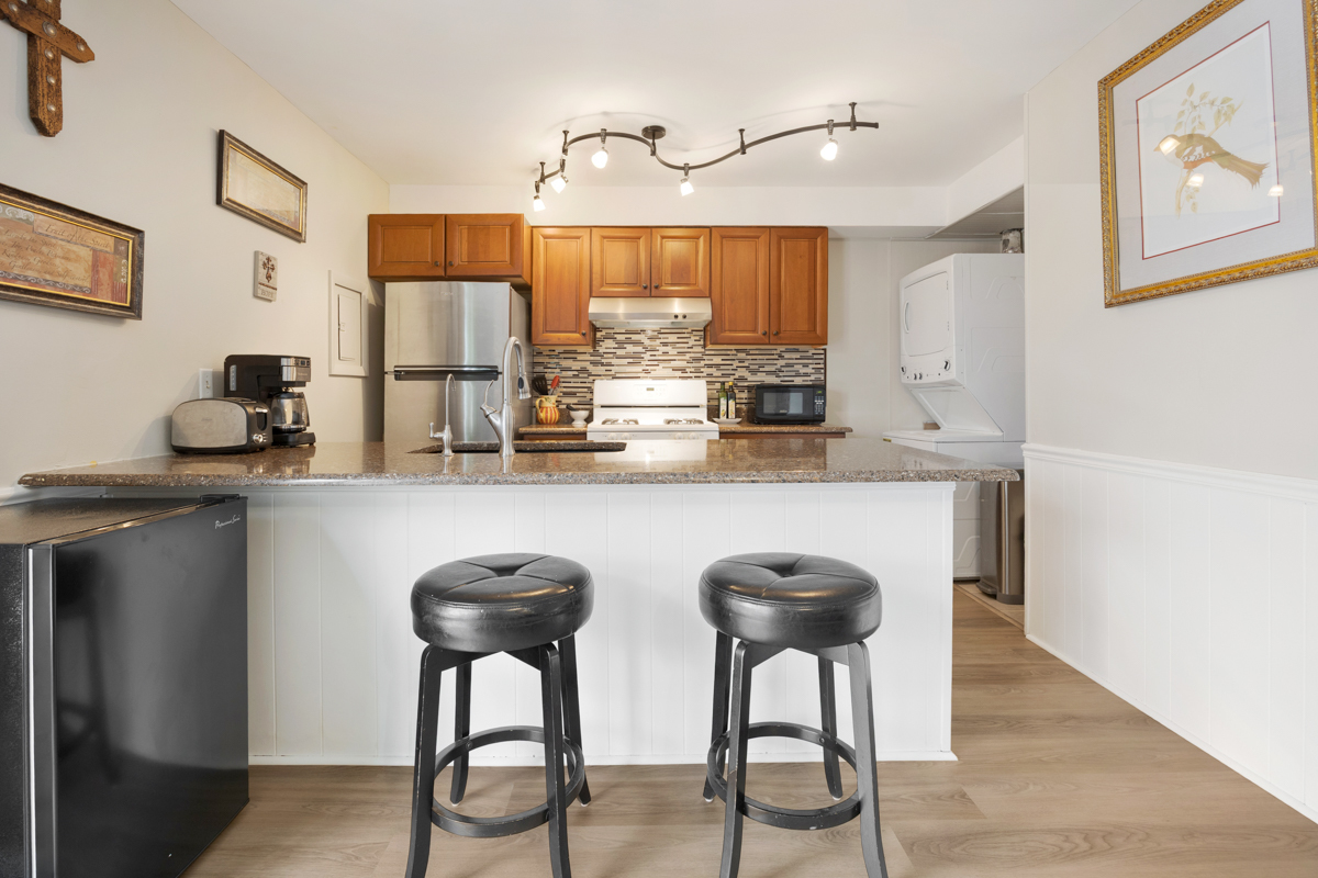 134 Bright Oaks Circle #134, Cary, IL 60013