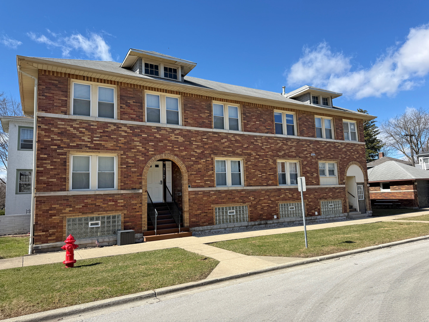 Brookfield, IL 60513