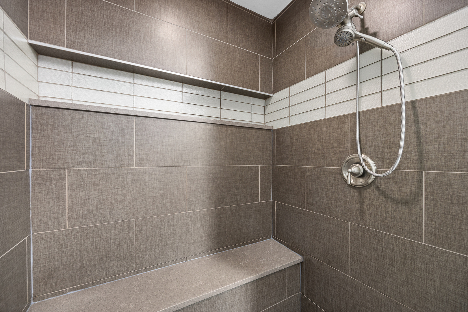 4328 Winterberry Avenue, Naperville, IL 60564