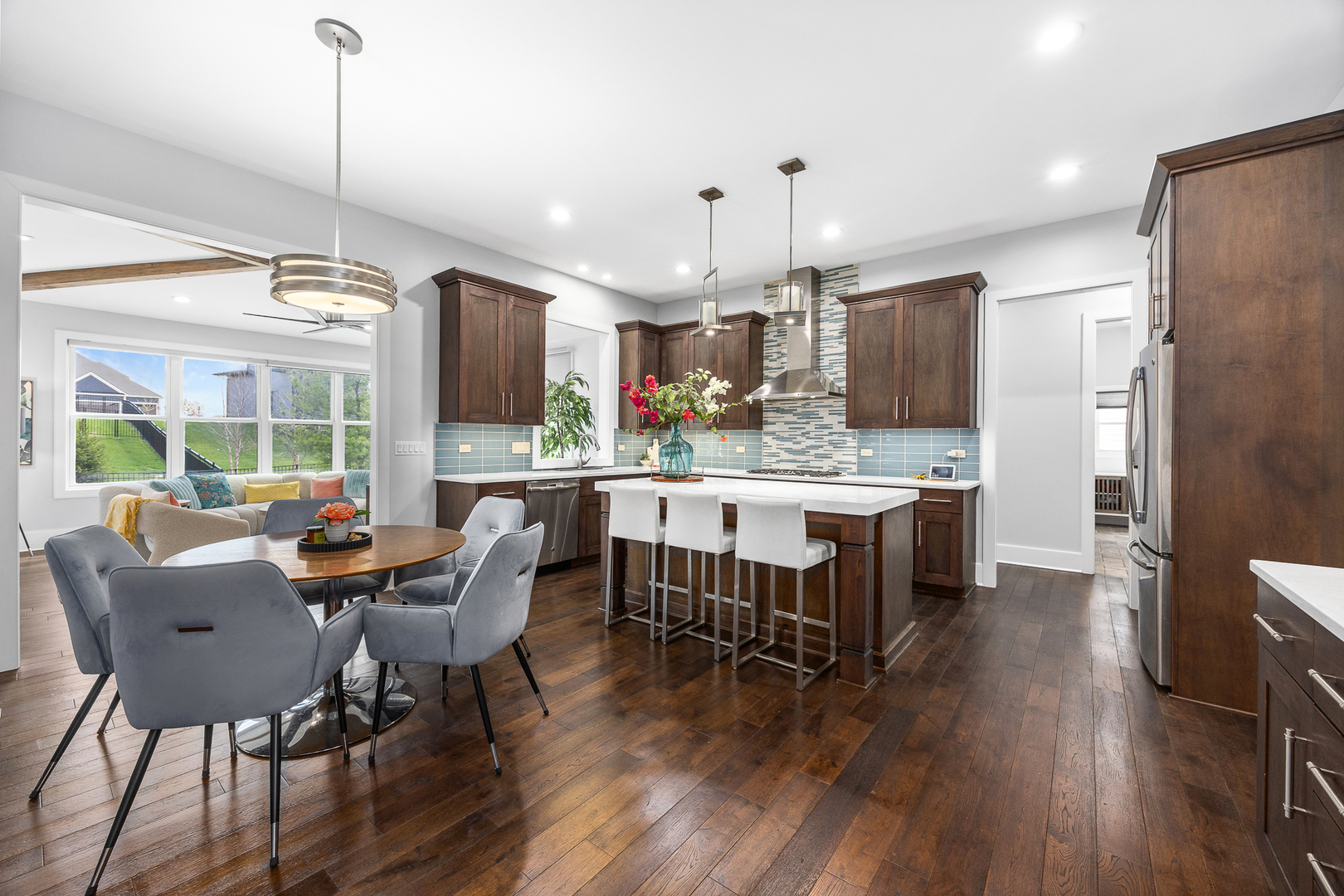 4328 Winterberry Avenue, Naperville, IL 60564