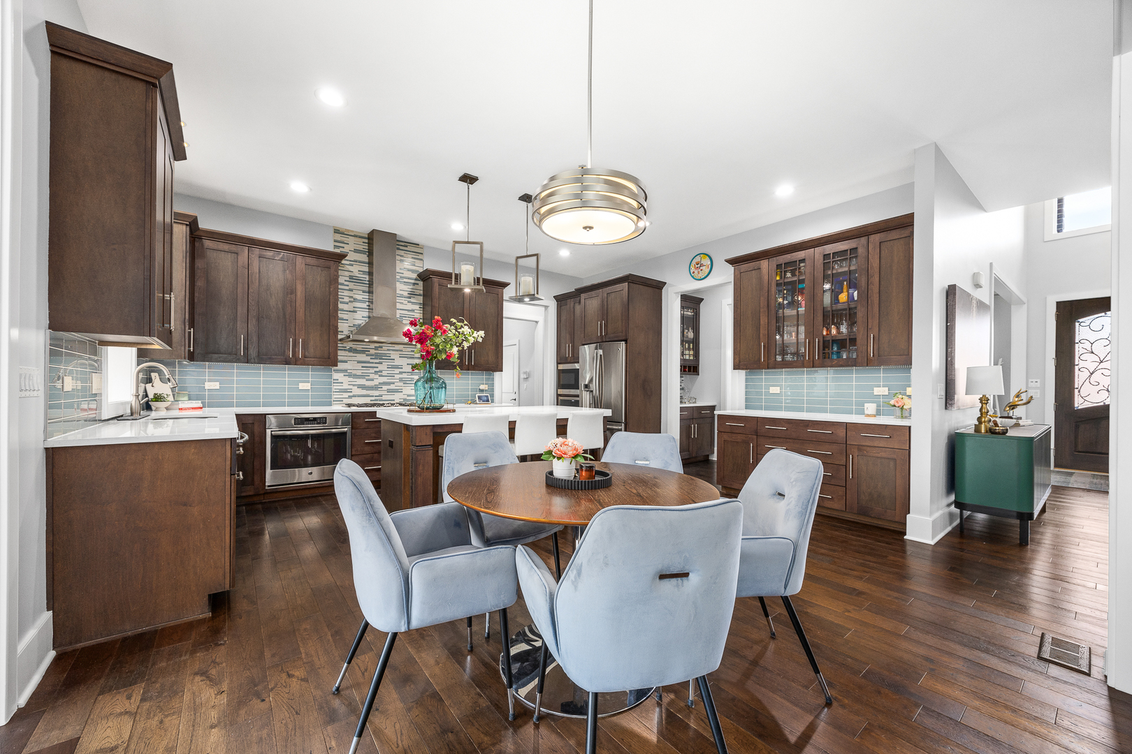 4328 Winterberry Avenue, Naperville, IL 60564